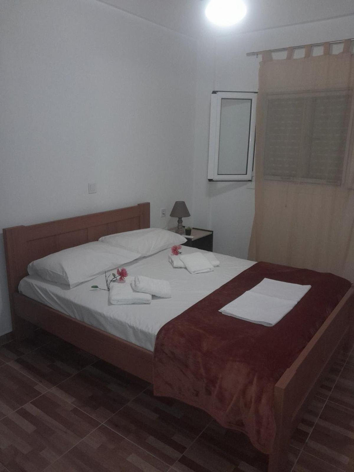 Sofia'S Rooms Himarë Exterior foto