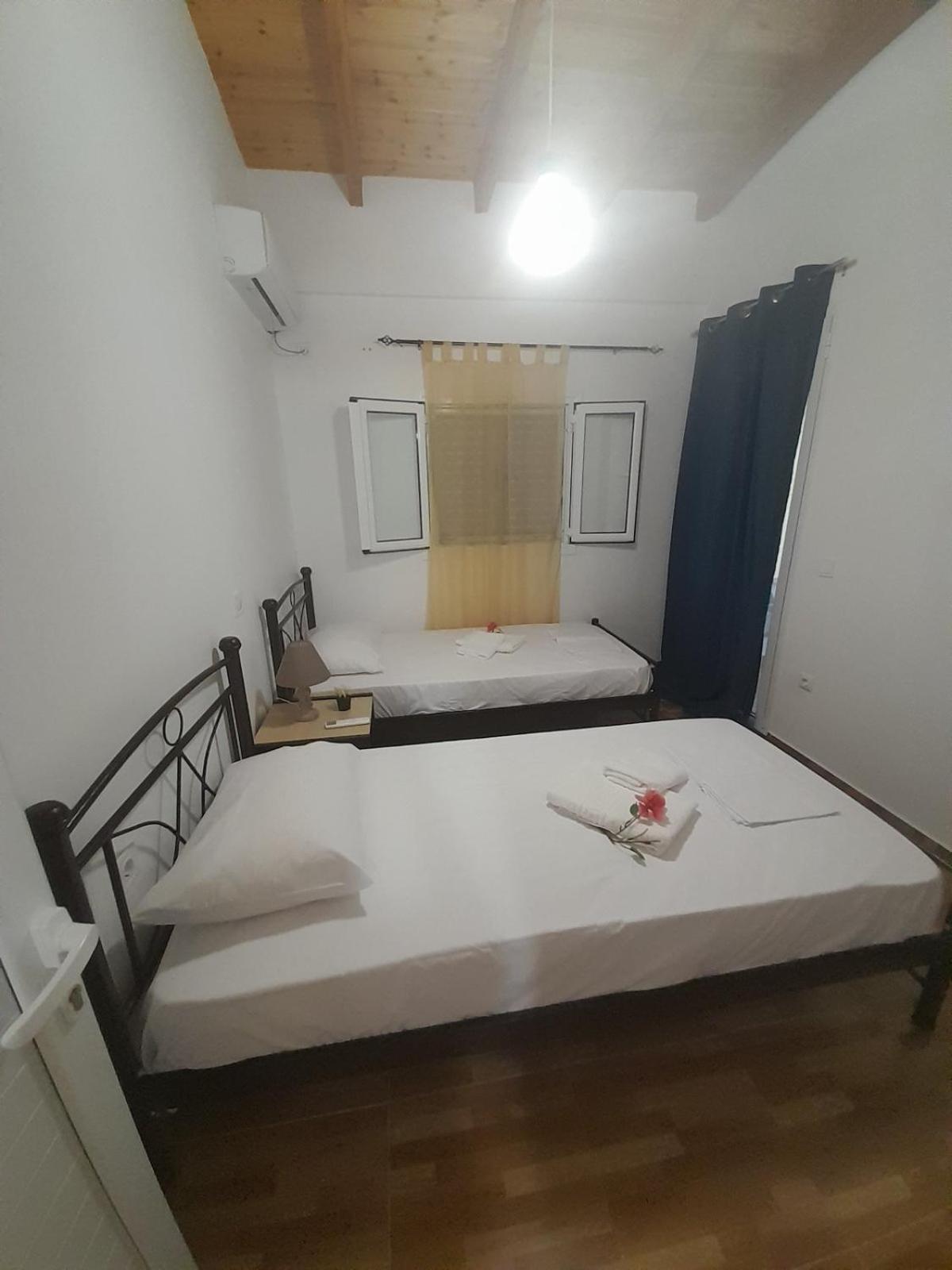 Sofia'S Rooms Himarë Exterior foto