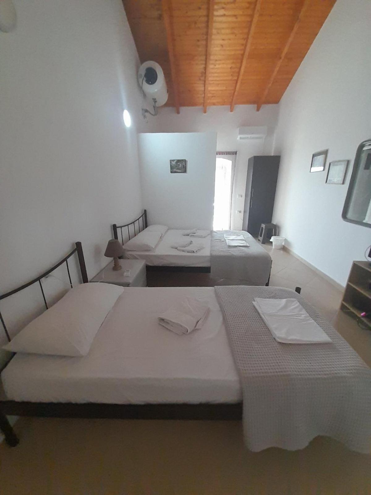 Sofia'S Rooms Himarë Exterior foto